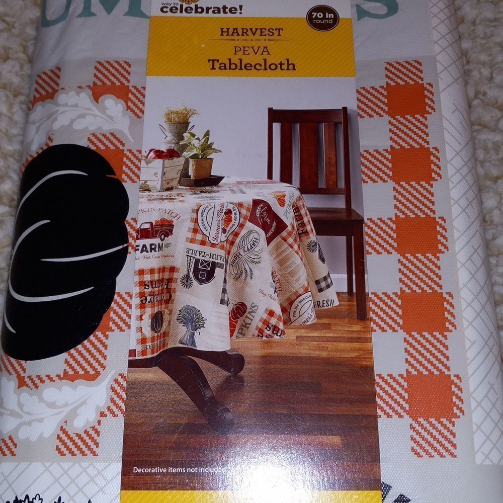 Fall Thanksgiving Round Vinyl Tablecloth - Picture 2 of 4